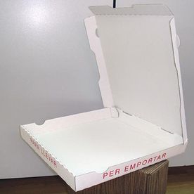 caja para pizza abierta